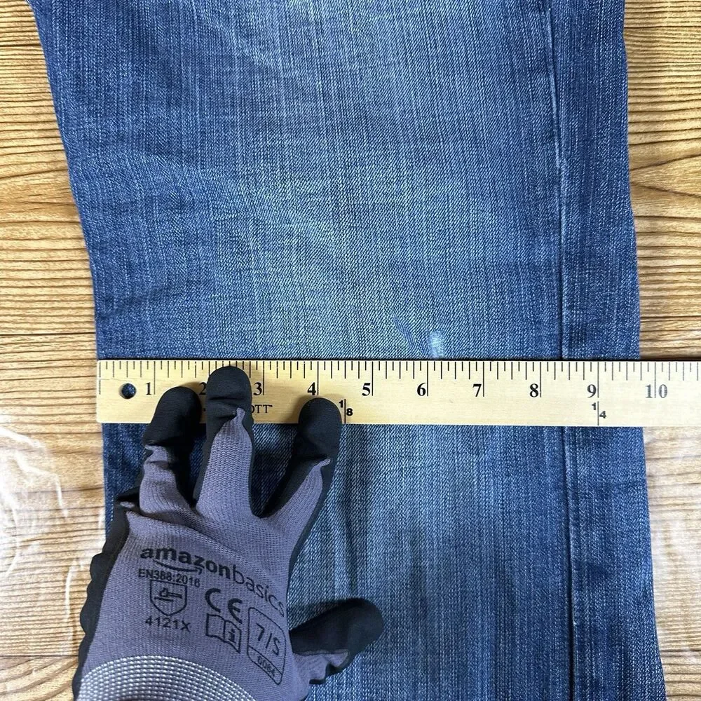 BKE Tyler‎ Jeans Men's Size 36x29 Medium Wash Blue
